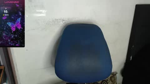 Snapshot of kanroji_mitsuri_11 chatting on January 6, 3:51 pm Sanctuary online show from January 6, 3:51 pm
