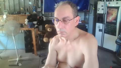 Snapshot of kantesswa chatting on December 8, 6:22 am Kim online show from December 8, 6:22 am