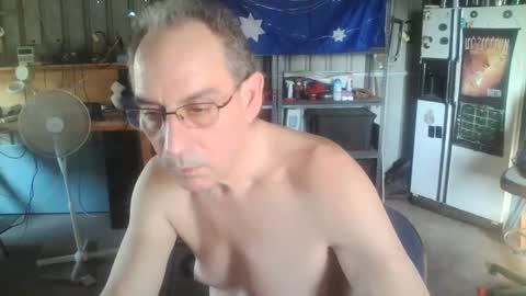 Snapshot of kantesswa chatting on December 8, 9:24 am Kim online show from December 8, 9:24 am