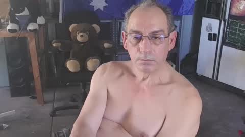 Snapshot of kantesswa chatting on December 22, 2:06 am Kim online show from December 22, 2:06 am