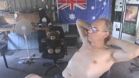 Snapshot of kantesswa chatting on February 14, 10:07 am Kim online show from February 14, 10:07 am