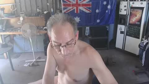 Snapshot of kantesswa chatting on February 22, 4:51 am Kim online show from February 22, 4:51 am