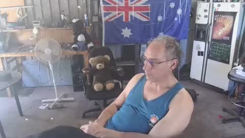 Snapshot of kantesswa chatting on February 23, 2:07 am Kim online show from February 23, 2:07 am