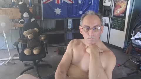 Snapshot of kantesswa chatting on March 3, 3:30 am Kim online show from March 3, 3:30 am