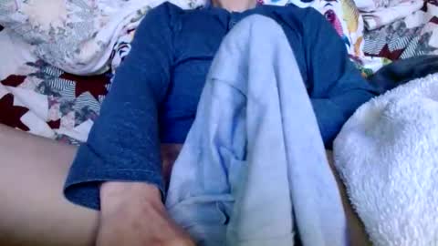 kaonashi69 online show from February 9, 1:48 pm