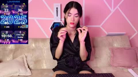 Snapshot of kaoriille chatting on February 7, 1:47 am kaoriille online show from February 7, 1:47 am