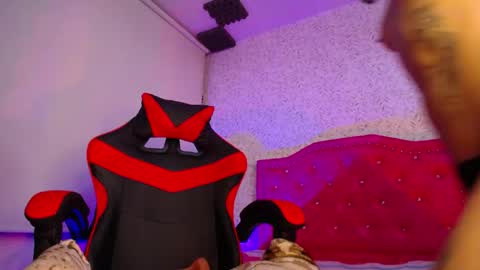 kaoz_33 online show from April 30, 8:57 pm