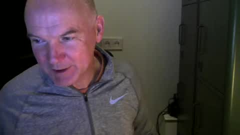 Snapshot of kapitein_rob chatting on February 6, 5:51 pm Robbie online show from February 6, 5:51 pm