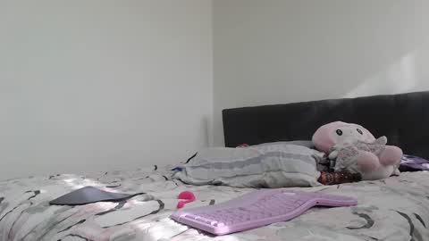 kara online show from December 13, 8:37 pm