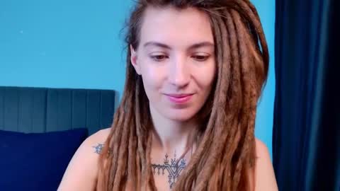 Kara online show from December 2, 9:10 pm