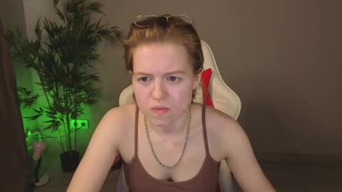 Karen online show from April 28, 2:49 am