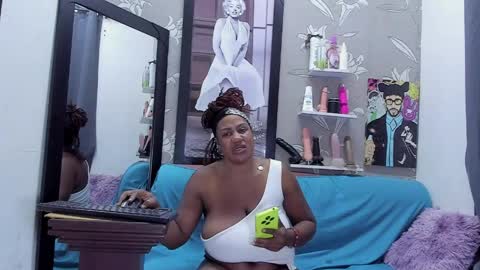 Karen online show from May 16, 1:24 am