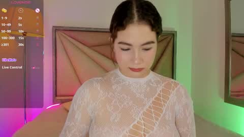 Karen online show from October 15, 5:07 am