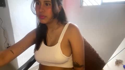 kariina candy and fox online show from June 5, 7:41 pm