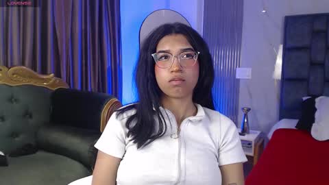 Karina online show from February 15, 8:38 pm