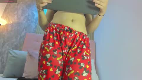 karina_carmona online show from December 5, 2:58 pm