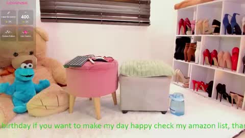 Snapshot of karina_torres_ chatting on October 26, 5:19 pm Karina online show from October 26, 5:19 pm