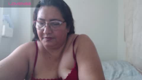 Snapshot of karina_turbay chatting on December 5, 9:17 pm Karina online show from December 5, 9:17 pm