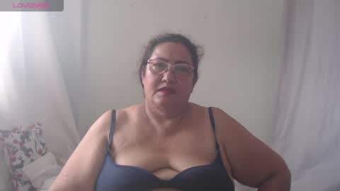 Snapshot of karina_turbay chatting on April 9, 3:28 pm Karina online show from April 9, 3:28 pm