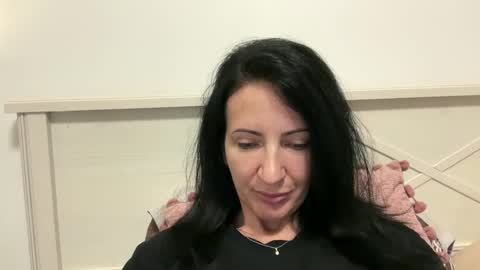 Snapshot of karinablair chatting on December 23, 4:12 am Karina online show from December 23, 4:12 am