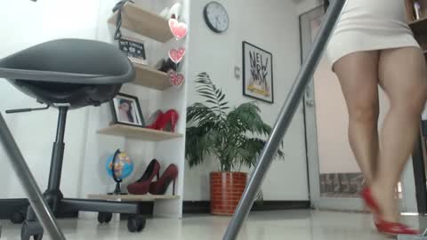 Karin online show from January 12, 3:46 pm