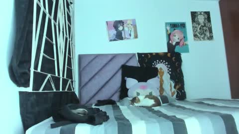 Snapshot of karinna__raven chatting on February 24, 12:08 am KARINNA RAVEN online show from February 24, 12:08 am