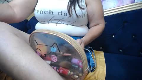 Snapshot of karito_mature17 chatting on October 27, 11:14 am Karito online show from October 27, 11:14 am