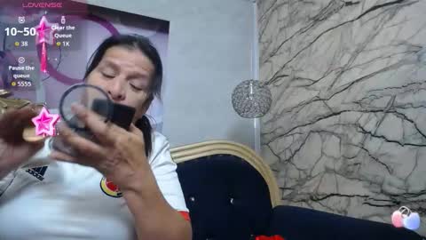 Snapshot of karito_mature17 chatting on November 20, 11:10 am Karito online show from November 20, 11:10 am