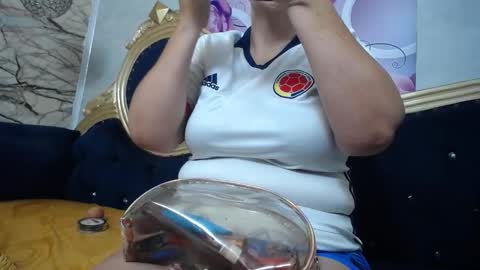 Snapshot of karito_mature17 chatting on November 27, 11:12 am Karito online show from November 27, 11:12 am