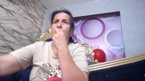 Snapshot of karito_mature17 chatting on December 4, 11:19 am Karito online show from December 4, 11:19 am