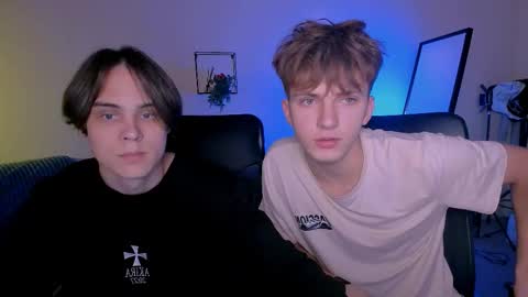 Snapshot of karl_mans chatting on September 23, 8:23 pm Karl online show from September 23, 8:23 pm