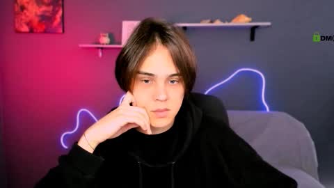 Snapshot of karl_mans chatting on October 19, 8:37 am Karl online show from October 19, 8:37 am