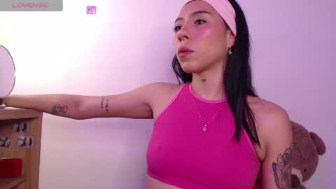 Snapshot of karla0524 chatting on March 30, 1:06 am KARLA online show from March 30, 1:06 am