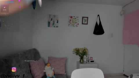 Snapshot of karla__1 chatting on March 19, 1:42 am Ill be on at sunday see u Lynn Could u help me to reach 100 Thmbs upp plssss Independent girl 3 online show from March 19, 1:42 am