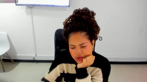 karla_cg online show from January 12, 8:14 pm