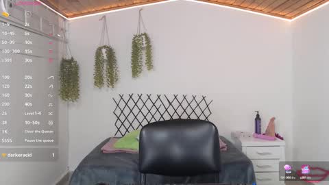 Karla online show from October 2, 3:41 pm