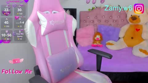 Snapshot of karla_cutee1 chatting on September 22, 5:09 am karla online show from September 22, 5:09 am