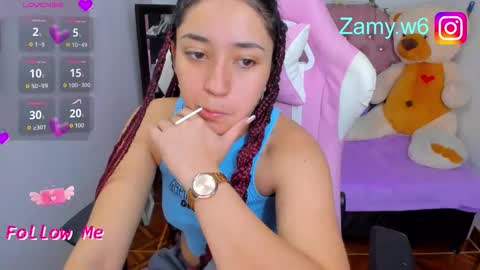 Snapshot of karla_cutee1 chatting on October 7, 5:37 am karla online show from October 7, 5:37 am