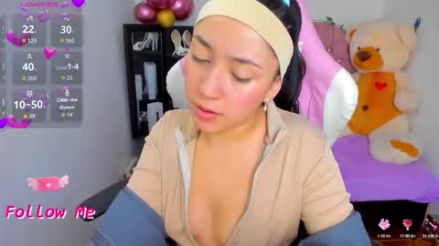 Snapshot of karla_cutee1 chatting on October 14, 5:08 am karla online show from October 14, 5:08 am