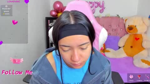 Snapshot of karla_cutee1 chatting on October 18, 8:04 am karla online show from October 18, 8:04 am