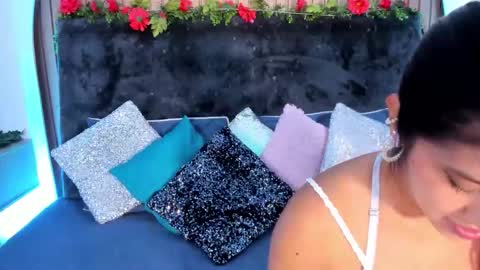 Karla Gonzaless online show from January 8, 6:43 pm