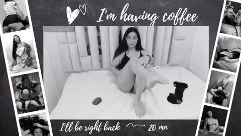 Snapshot of karla_hernandez chatting on September 25, 10:52 am Karla  online show from September 25, 10:52 am