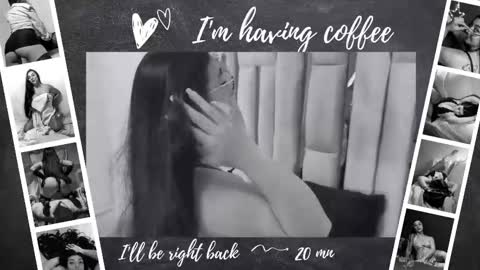 Snapshot of karla_hernandez chatting on October 4, 10:57 am Karla  online show from October 4, 10:57 am