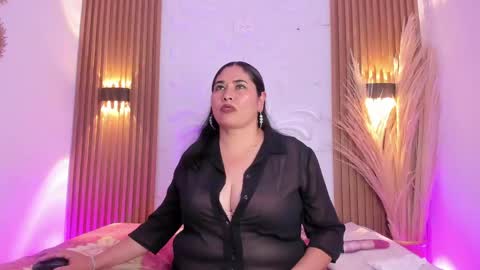 KARLA  online show from June 4, 10:16 pm