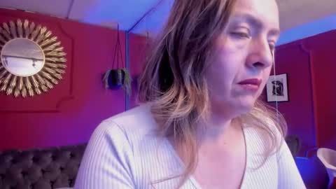 carla  online show from November 20, 3:18 am