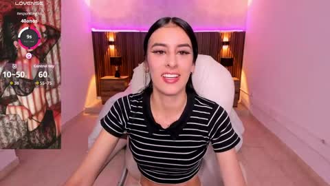 Snapshot of karlaa_james chatting on April 8, 11:10 am Karlaa online show from April 8, 11:10 am