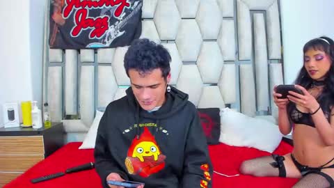 Snapshot of karlaandmat chatting on April 4, 5:06 am Karla And Matt online show from April 4, 5:06 am