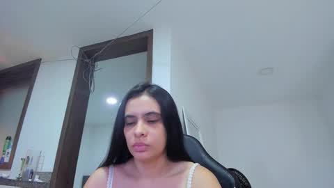 karlavx_01 online show from October 10, 10:20 pm