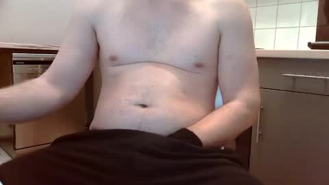 Snapshot of karlodi chatting on December 29, 3:57 pm Kev online show from December 29, 3:57 pm