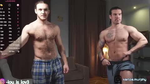 Snapshot of karlos_murphy chatting on October 20, 3:23 pm Karlos and Louis online show from October 20, 3:23 pm